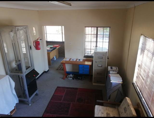 637M² OFFICE FOR SALE IN PINETOWN CENTRAL
